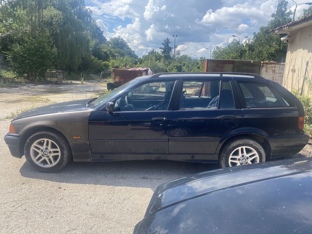 Bmw e36 316 НА ЧАСТИ