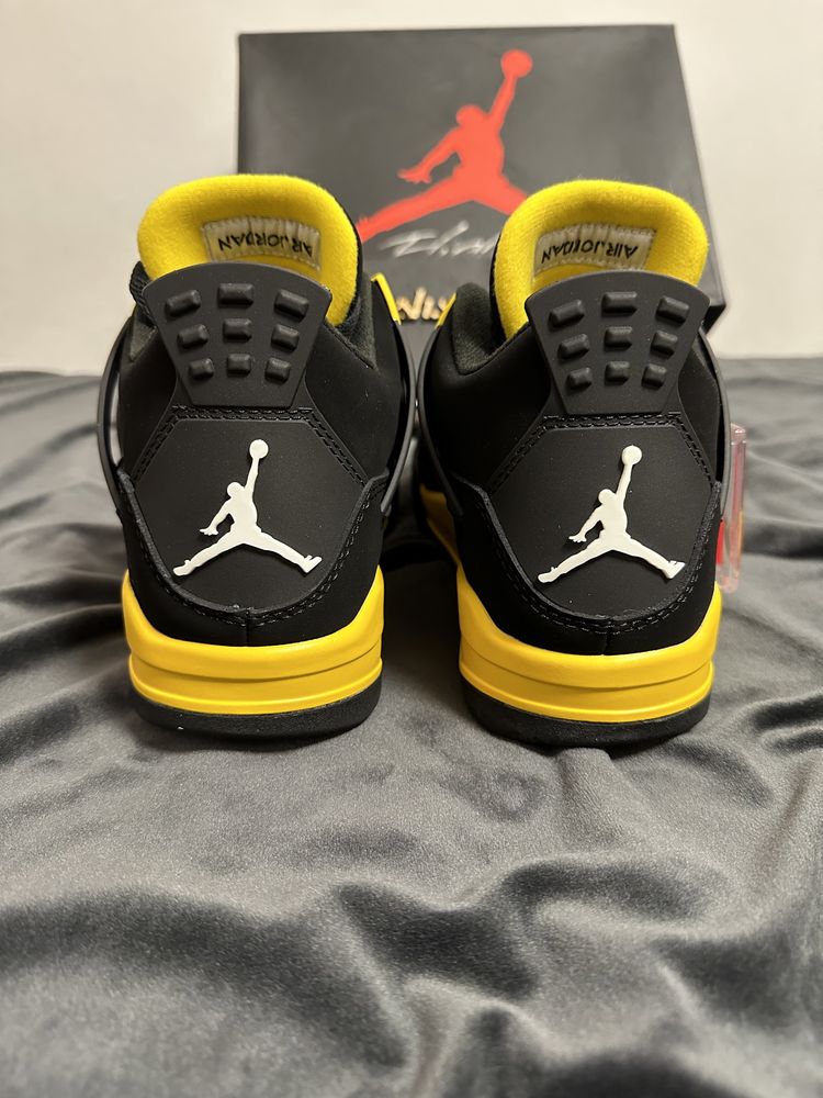 Nike Air Jordan 4 Retro Thunder Yellow ( in stoc )