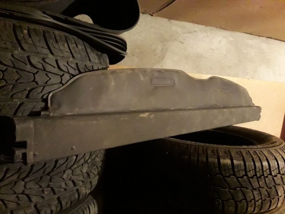 Шторка в багажник Шаран, Галакси, Алхамбра