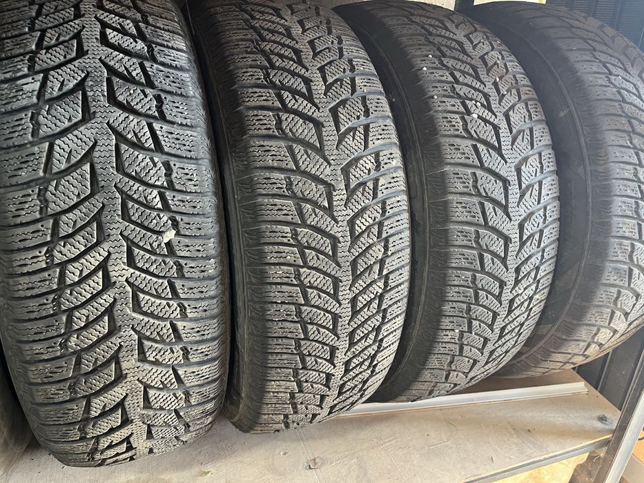 205/60 16r Syron липучка