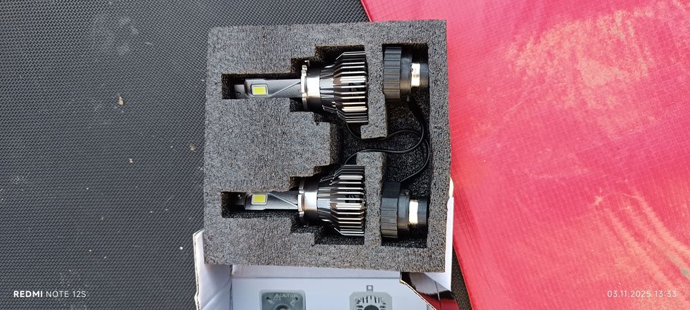 Лед крушки за фарове с канбус D2S