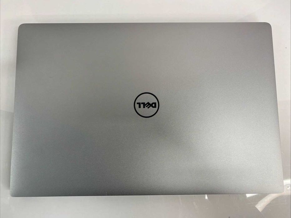 Dell XPS 9550 i7-6700HQ 16GB DDR4 512GB SSD m2 GTX960M Ecran Touch 4k
