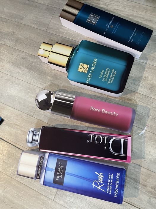 Reklama poligrafiya bukva banner orokol