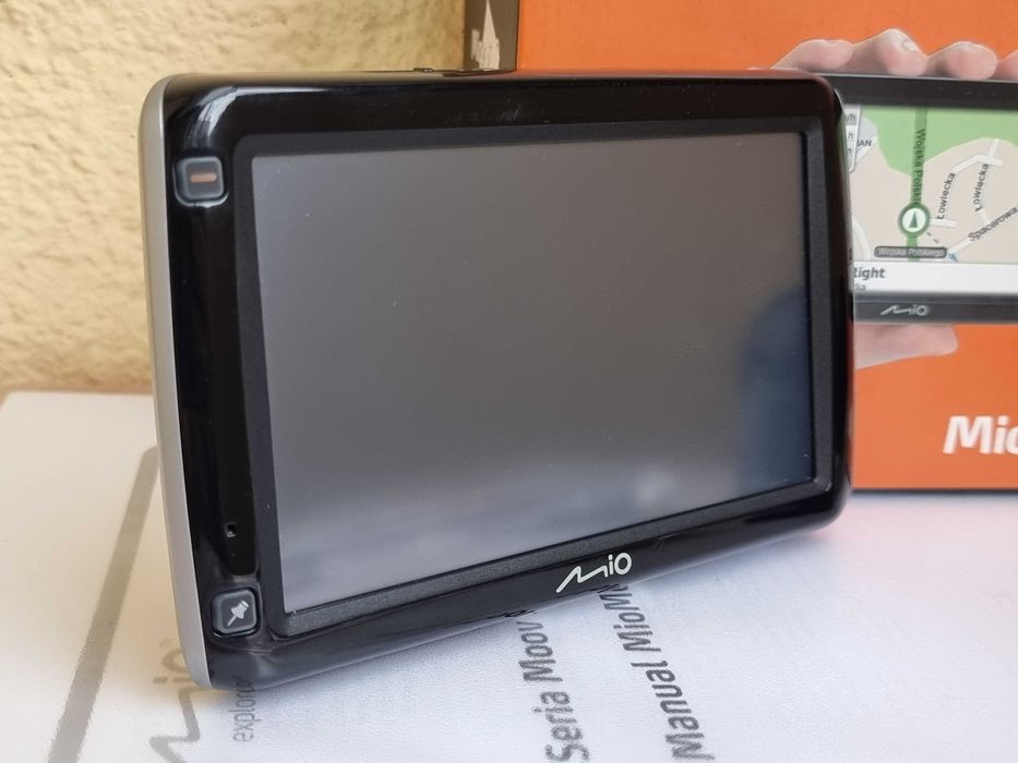 Sistem de navigatie auto, GPS Mio Moov S600