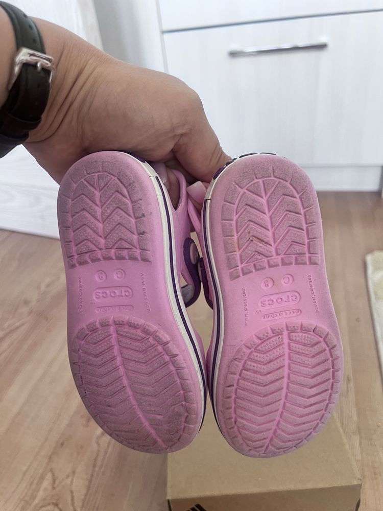 Детски сандали Crocs C9 и С10