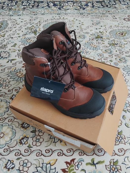 Продам Спецботинку Dapro