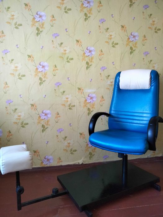 Кресло педикюрное