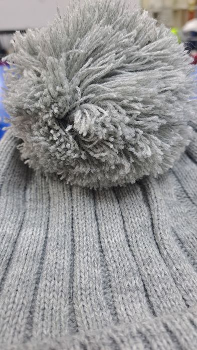 Зимна сива шапка Michael Kors