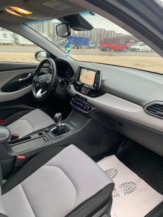 Hyundai i30  STYLE
