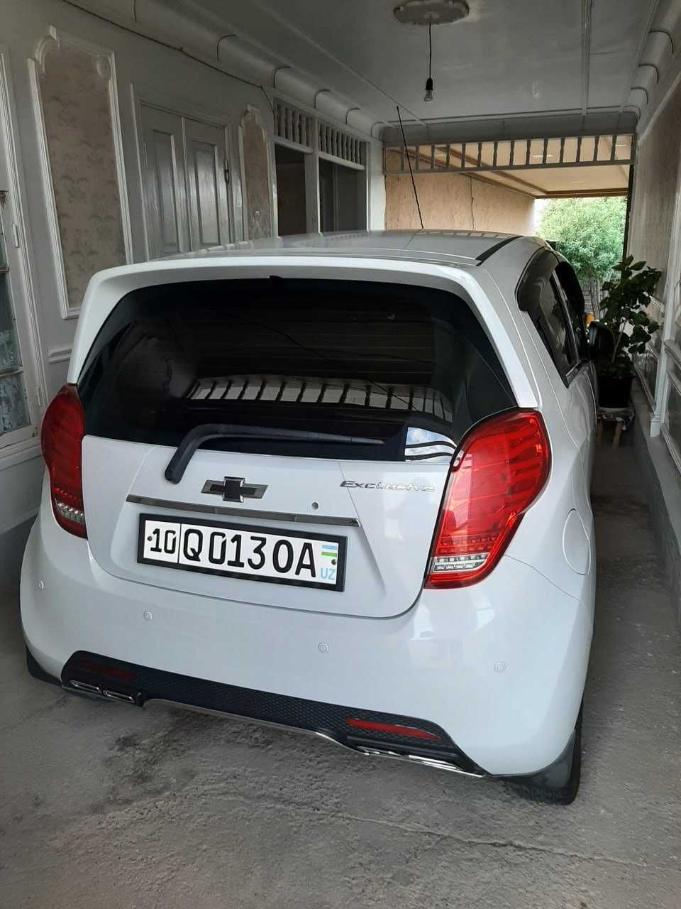 Chevrolet spark sotiladi