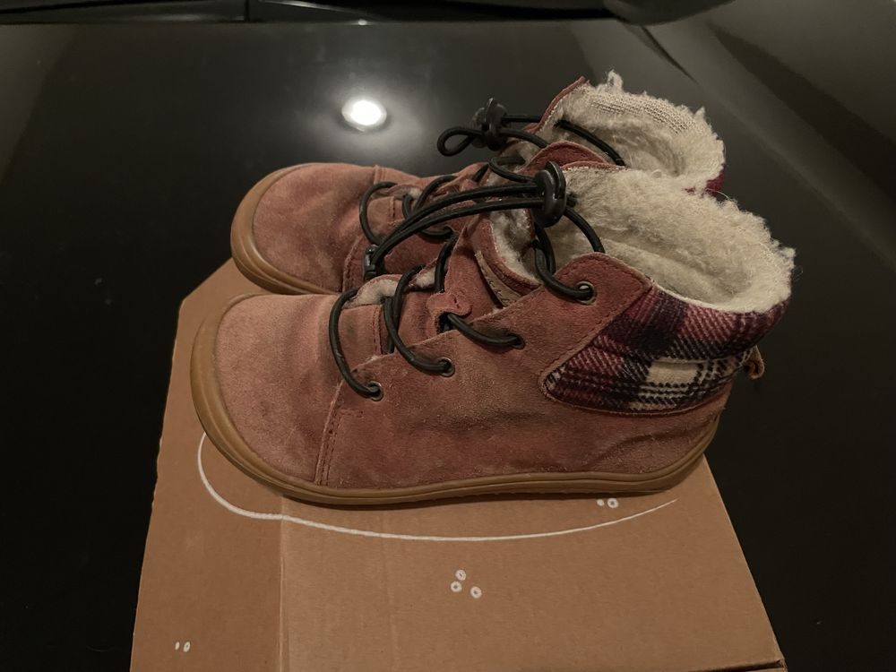 Обувки за босо ходене Tikki Beetle Leather Bordeaux