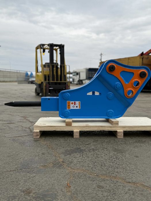 Ciocan/Picon hidraulic buldoexcavator New Holland, Hitachi, Case, Cat