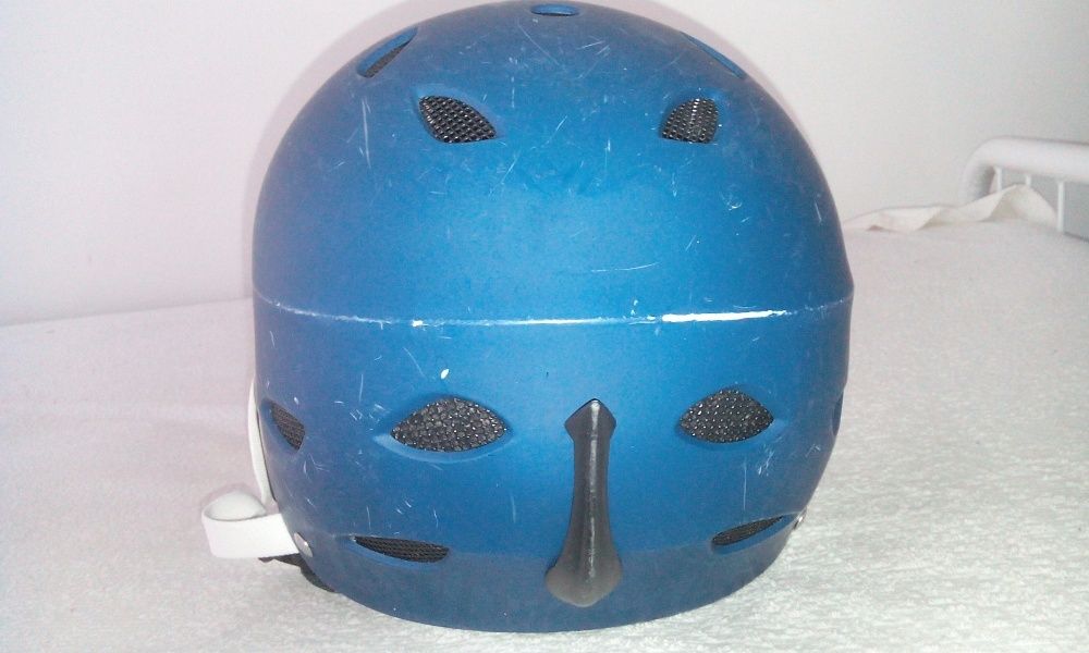 Dirty Dog orbit helmet ски каска