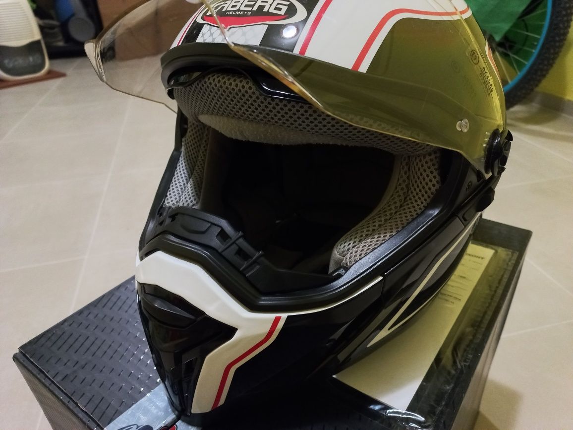 Каска - Caberg Stunt Blade white Black red