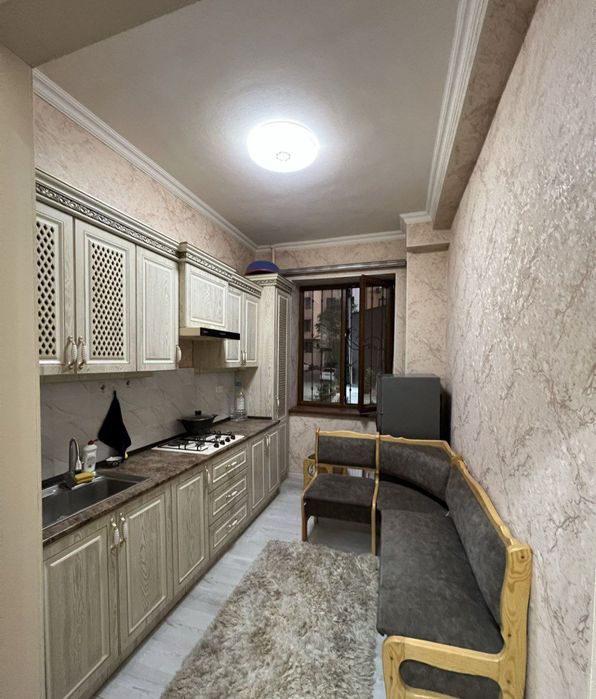 Beruniy metro bekati