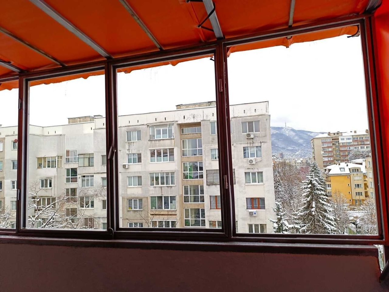 Дава се под наем Двустаен апартамент в София, Борово - 50 кв.м за 400 € - Снимка #12