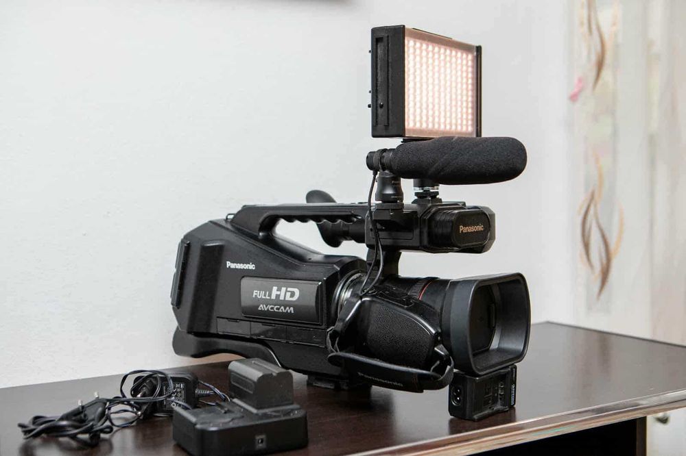 Camera video Full HD Panasonic