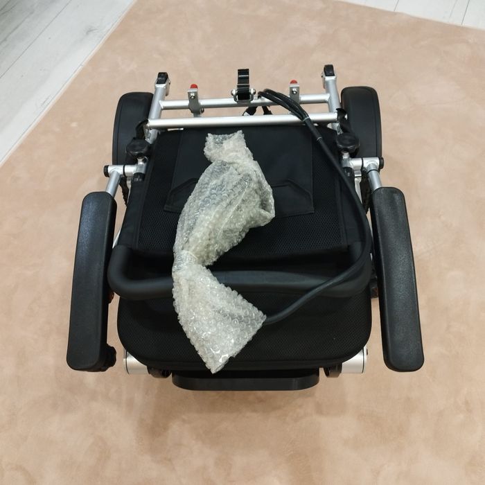 Нова Сгъваема електрическа инвалидна количка