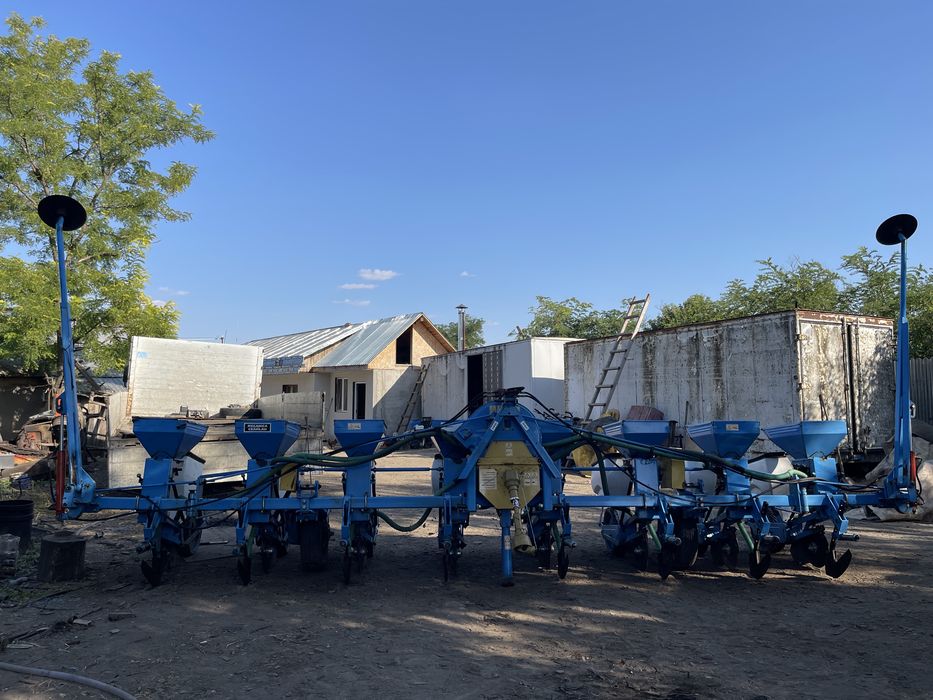 Semanatoare Porumb SPC 8/ SPC6 DF cu Fertilizare. IMPECABILA‼️