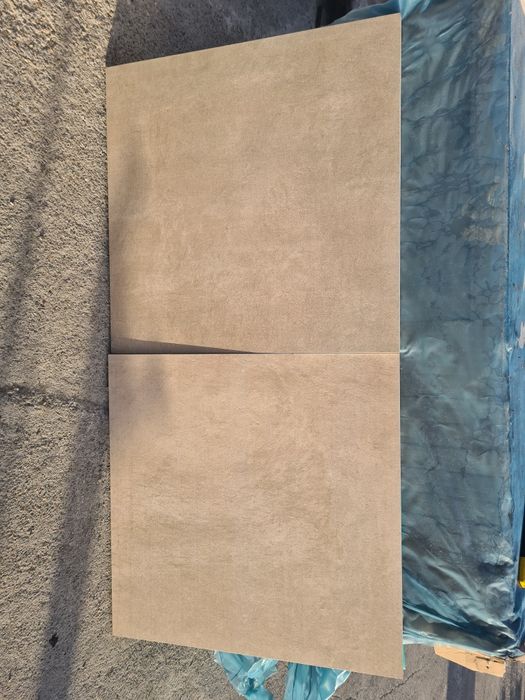 Gresie 2 cm exterior bej culoarea travertinului