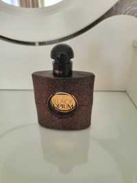 Продаются женская парфюмированая вода YVES SAINT LAURENT black opium