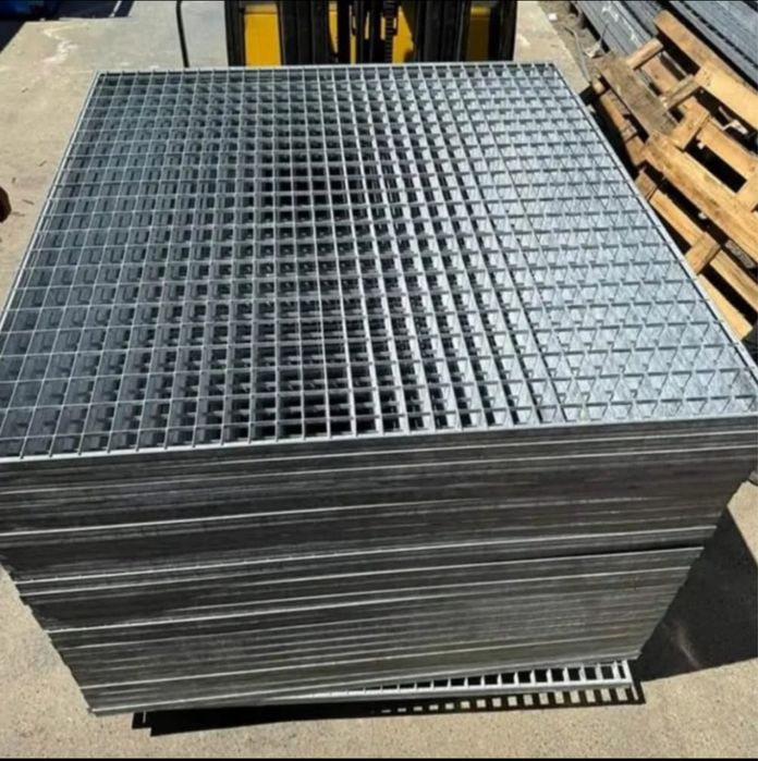 Gratare zincate galvanizate