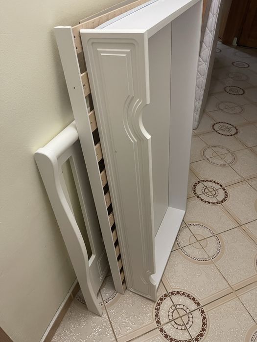 Patut copii alb fara saltea.