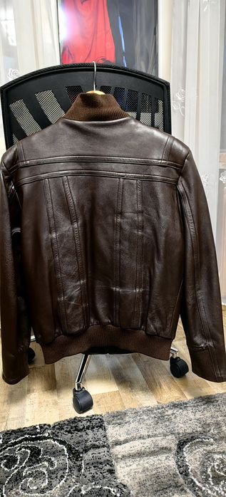 Geaca piele maro