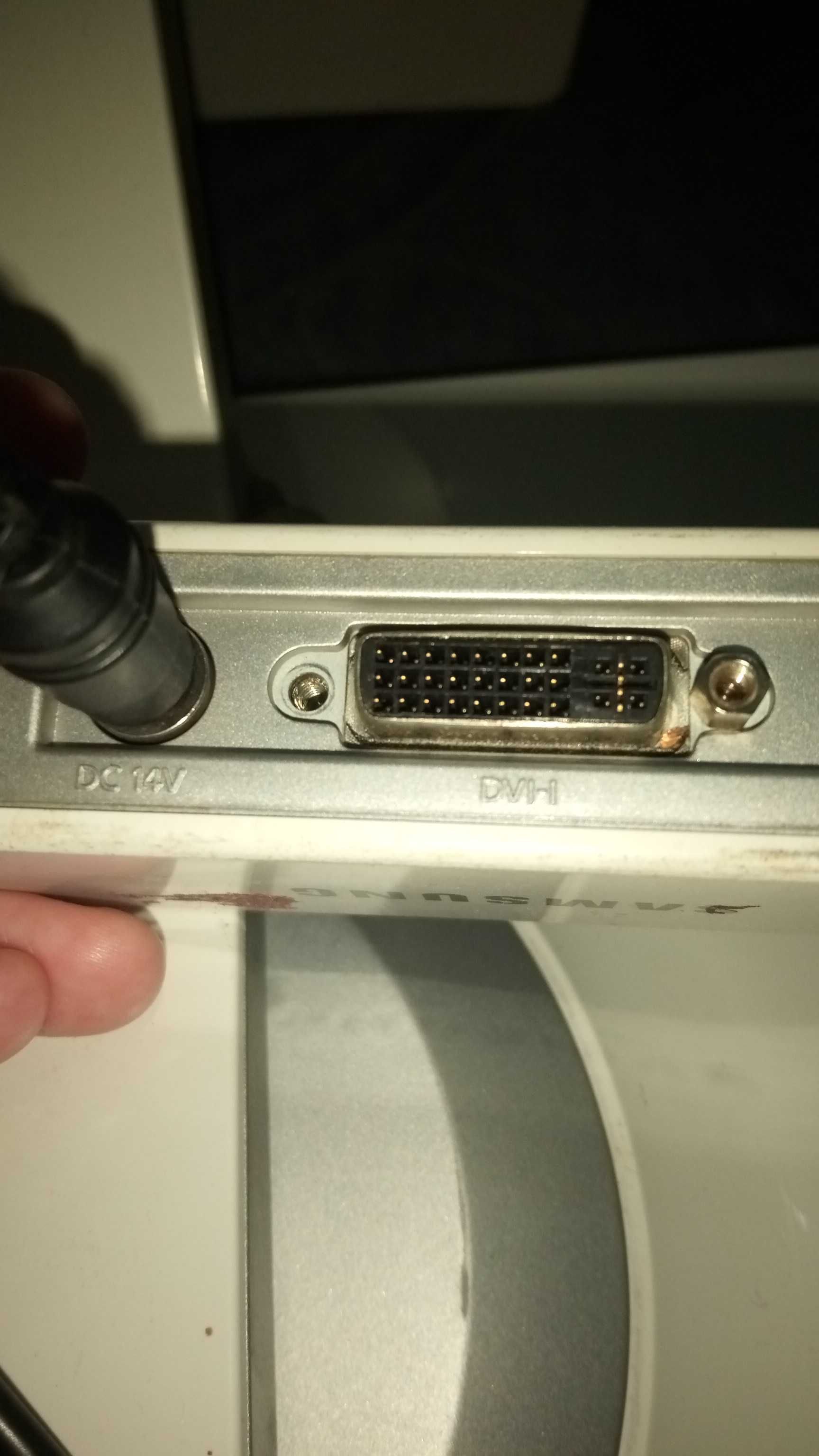 Монитор SAMSUNG SyncMaster 770p. Б/У. В отличном состоянии. ДОСТАВКА.