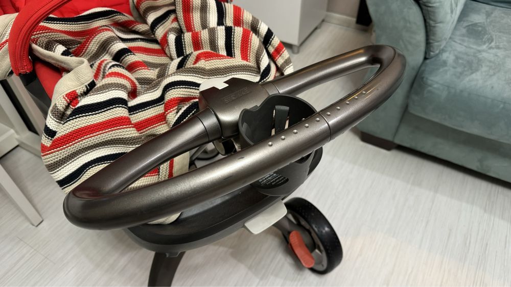 Коляска детская Stokke Xplory V4