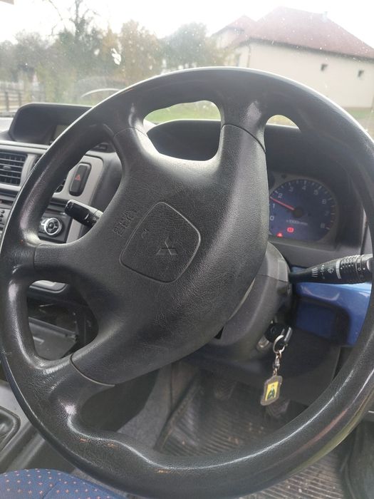 Mitsubishi Attivo - se vinde cu totul pentru piese