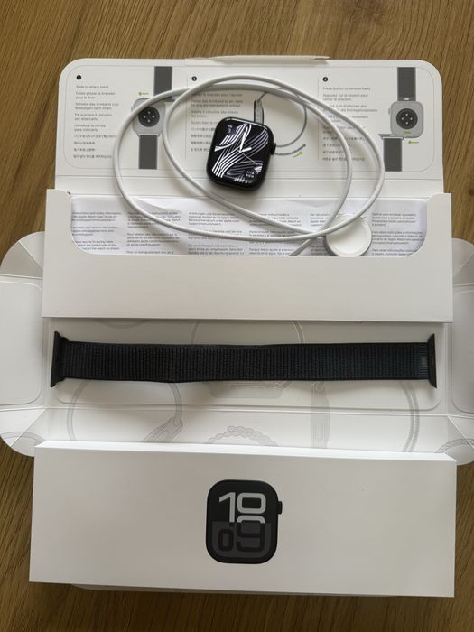 Apple watch 10 GPS JETBLACK