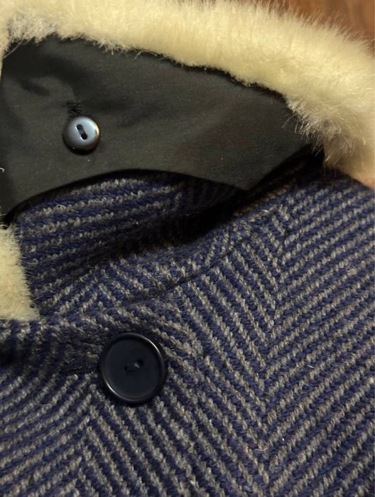 Пальто на девочку 11-13 лет