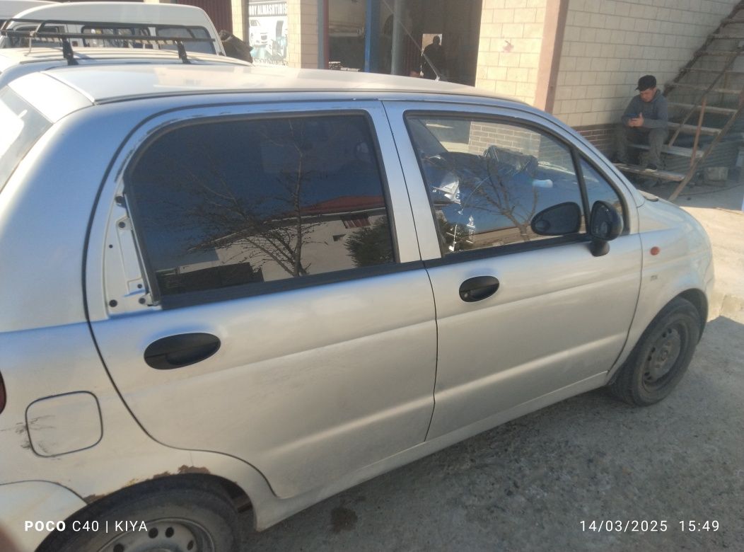 Matiz 2010 yil kulrang.