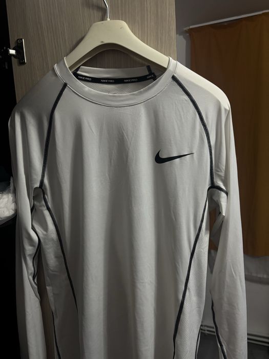 bluza nike pro sala