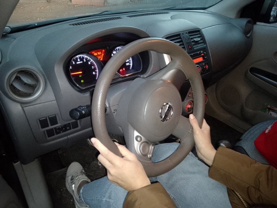 Продаётся Nissan Sunny в отличном состоянии 2013 года АКПП