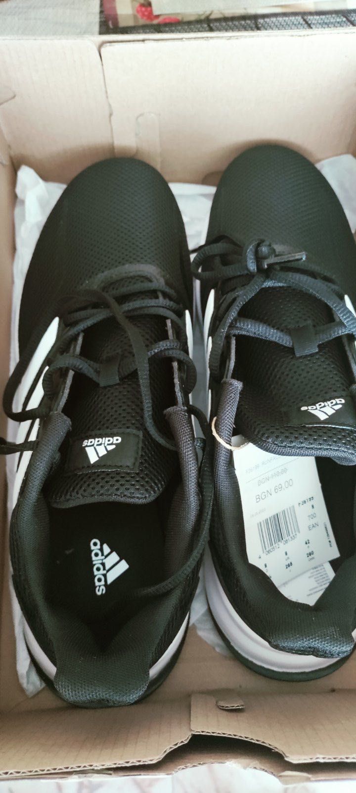 Маратонки Adidas