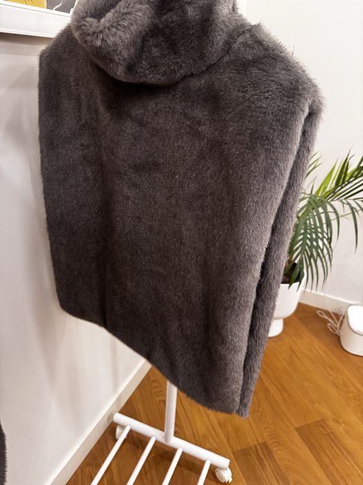 Манишка эко мех новая