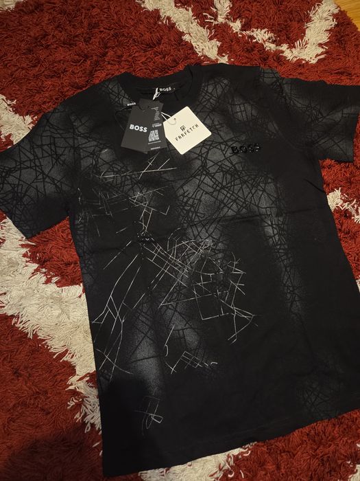 tricou nou hugo boss