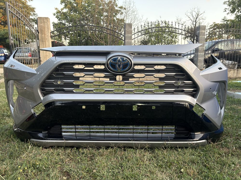 Предна броня за Тойота / Toyota Rav 4