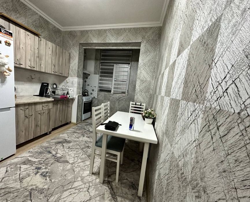 Kvartiraga 1ta Bola ijaraga qoyiladi. Gafur Gulom metro yaqinida