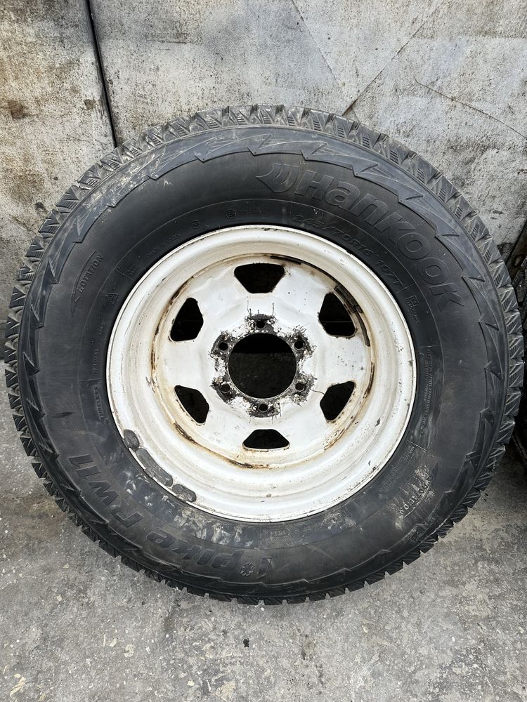 Зимни гуми с джанти за Toyota 4x4 6x139.7