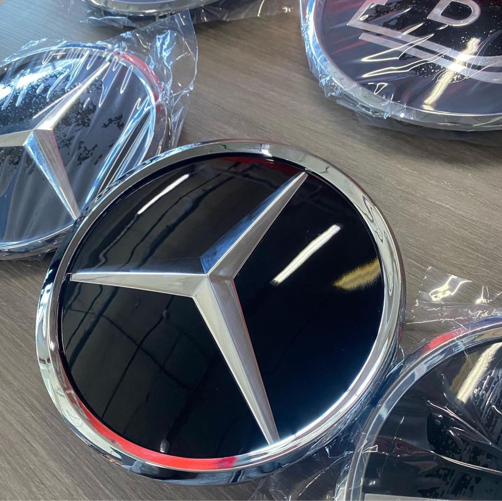 Эмблемы стеклянные для Mercedes-Benz  W213