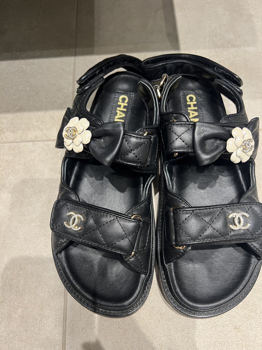 Сандали Chanel..