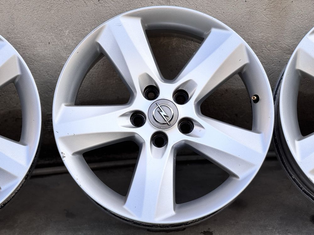 4бр ал Opel Astra Vectra Zefira 17цола оригинални