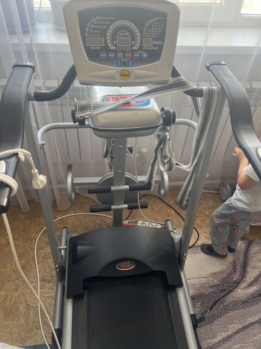 Беговая дорожка в хорошем состоянии