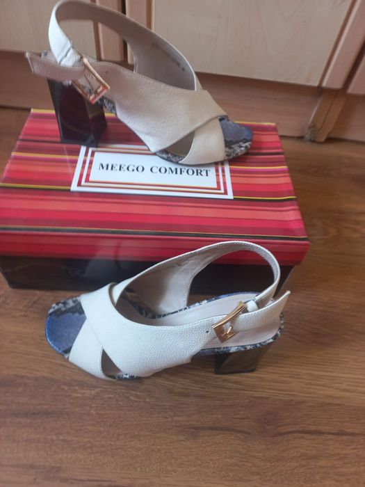 Босоножки женские ,натуральная кожа Турция.