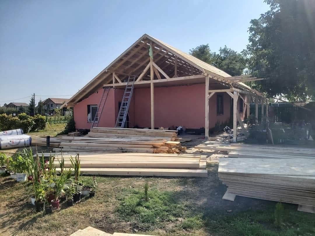 Echipa nostra va sta la dispoziție pentru orice problema cu acoperișul