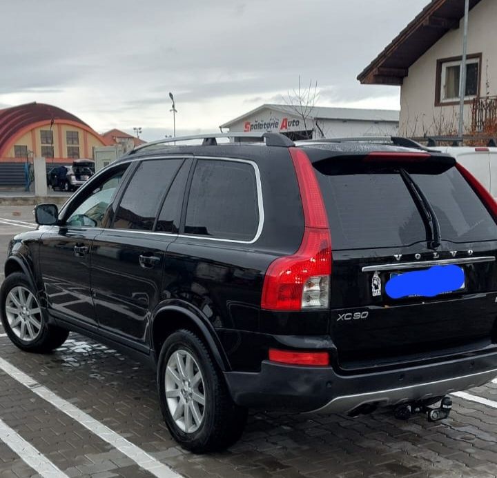Volvo XC90,Automat,2.4l,7 locuri