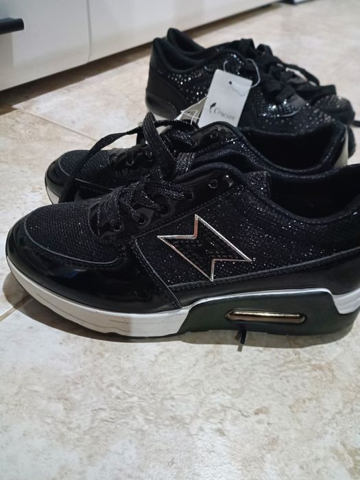 Нови дамски обувки